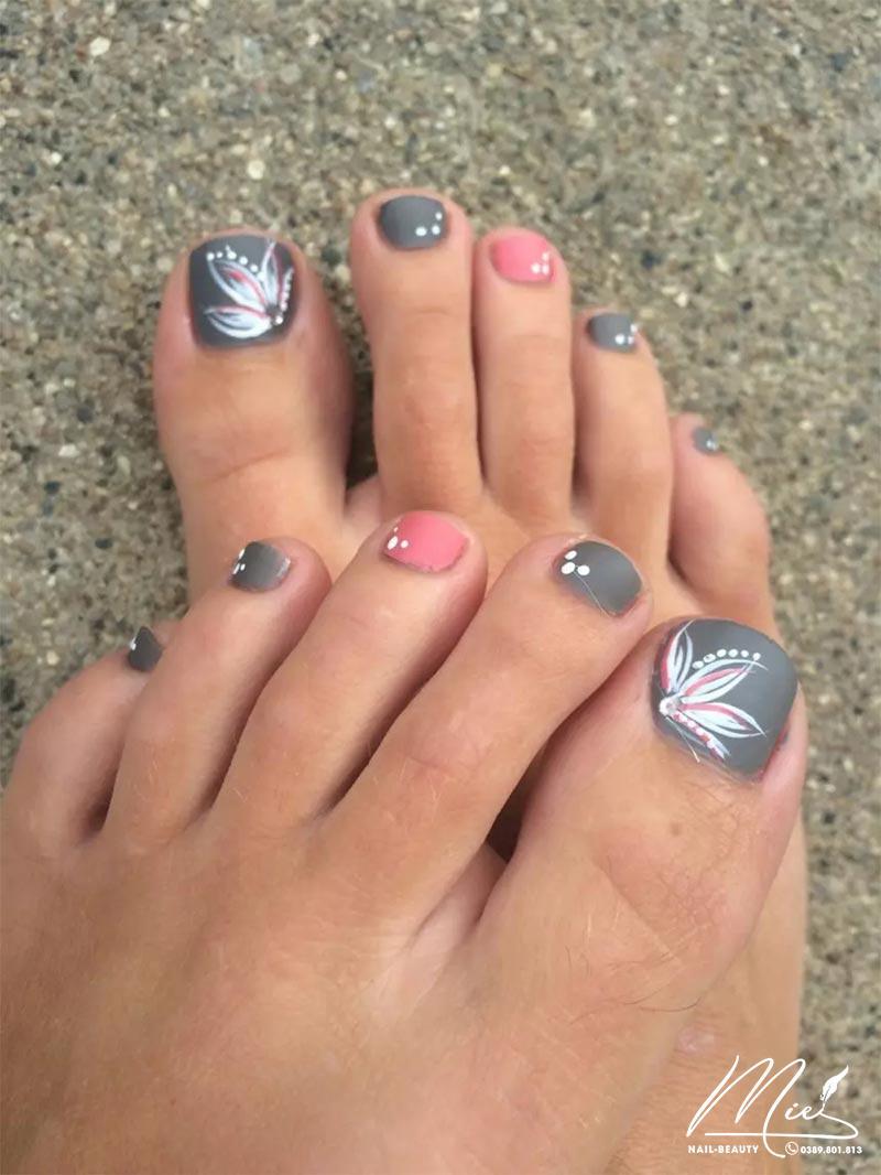 101+ Màu Nail Chân ĐẸP Cho Da Ngăm Không Phải Ai Cũng Biết 31 mienail beauty tiem lam mong